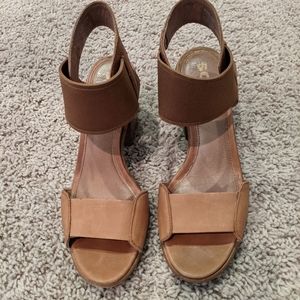 Sorel Heels EUC 8.5